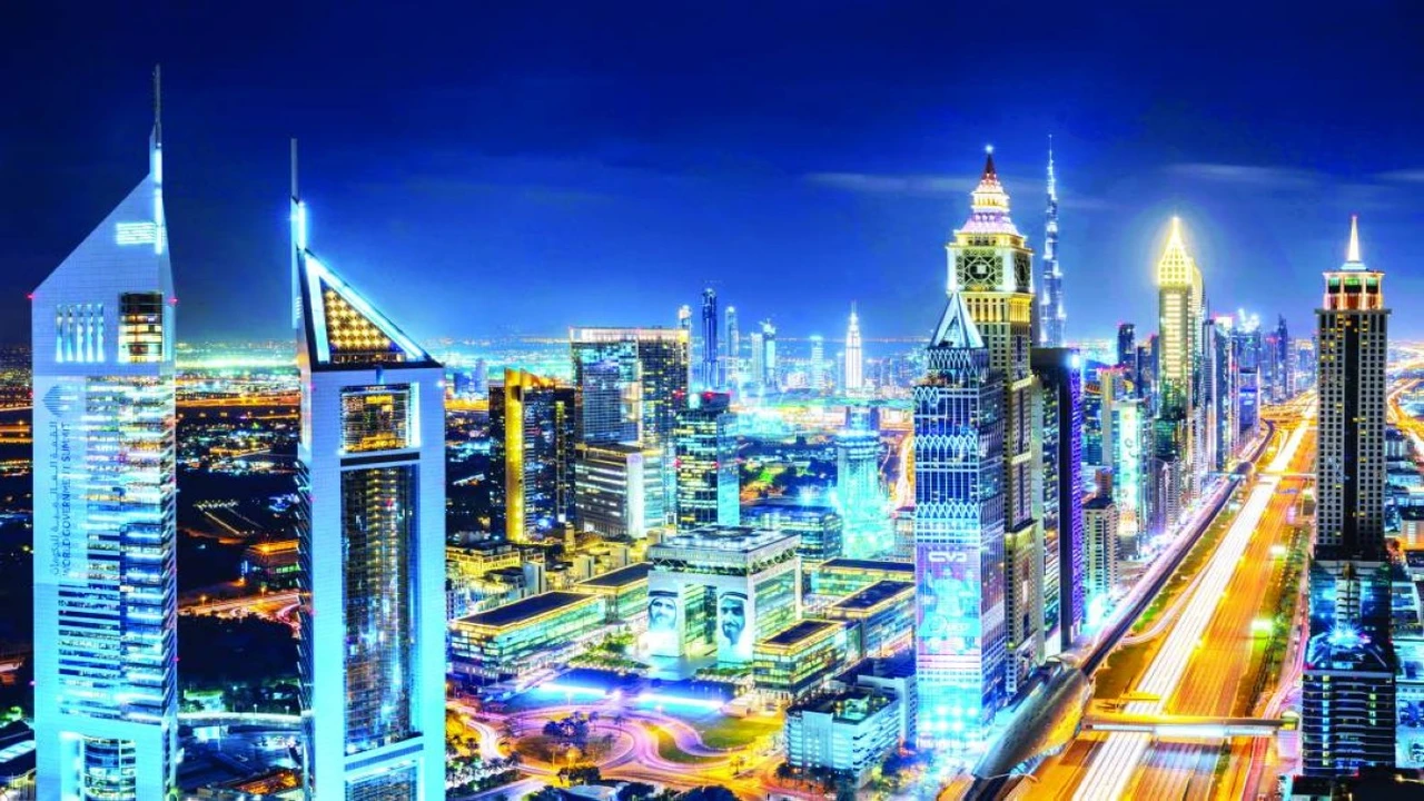 دبي تتنافس مع عمالقة التوسع الرأسي بـ250 ناطحة سحاب جديدة